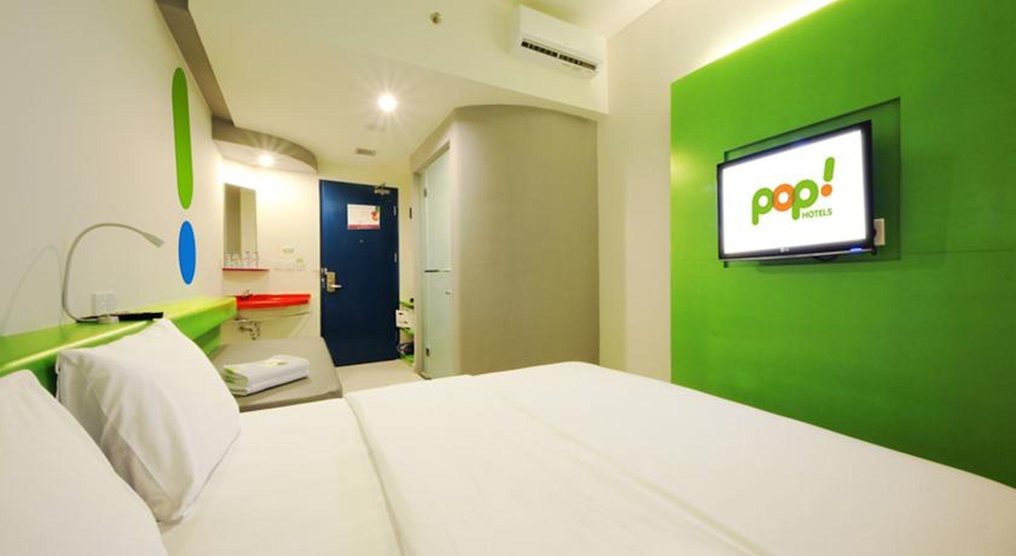 Pop! Hotel Kemang Джакарта Экстерьер фото