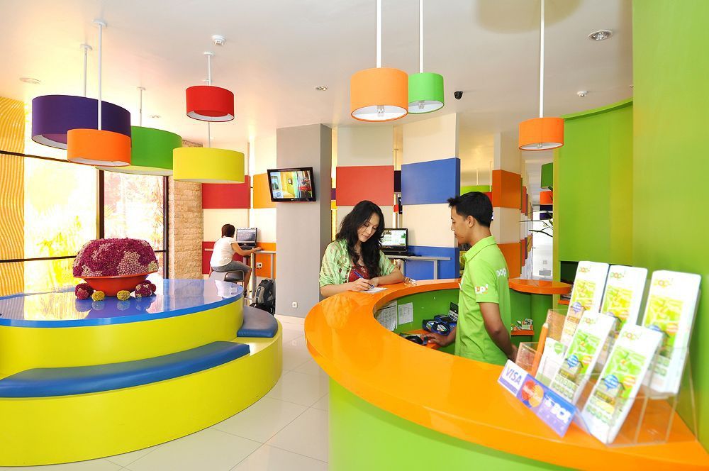 Pop! Hotel Kemang Джакарта Экстерьер фото